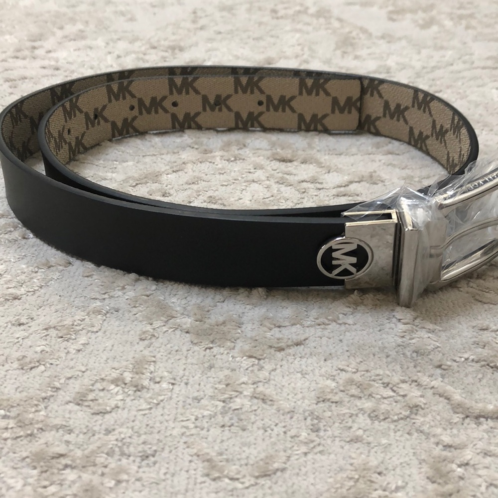 Michael Kors belt